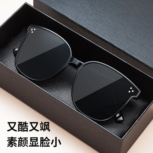Stylish Iv Shades